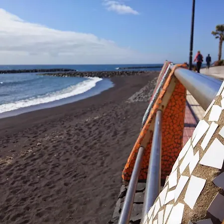 Luxury Family Metres From Beach And Wifi Appartamento
